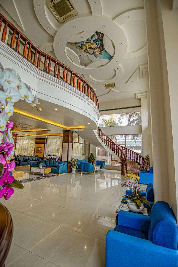 Sun And Sea Leisure Hotel Вунгтау Экстерьер фото