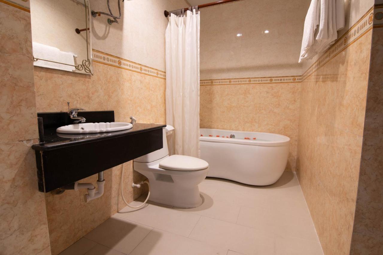 Sun And Sea Leisure Hotel Вунгтау Экстерьер фото